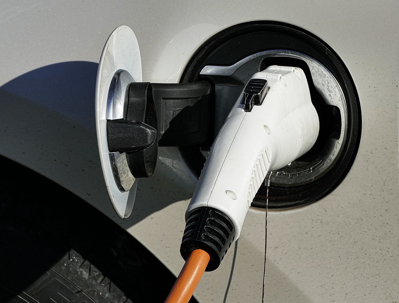 哈弗后排充電設(shè)施探究，車(chē)內(nèi)充電便利性分析